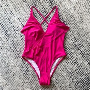 hot pink shein bathing suit, never worn size 12
